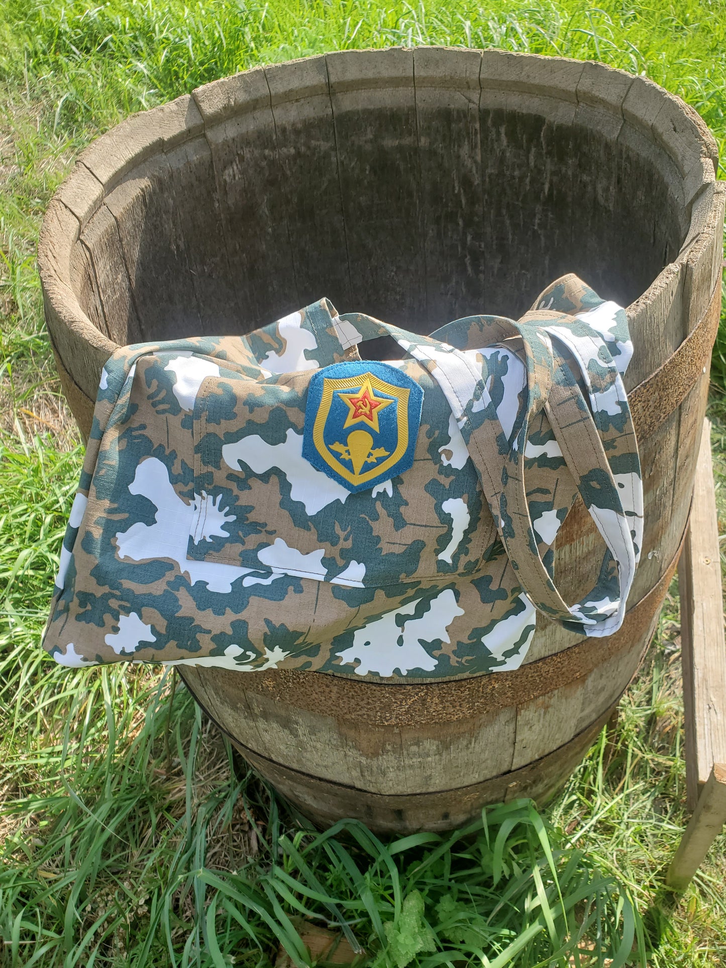 Soviet Red Dawn Camo Tote bag