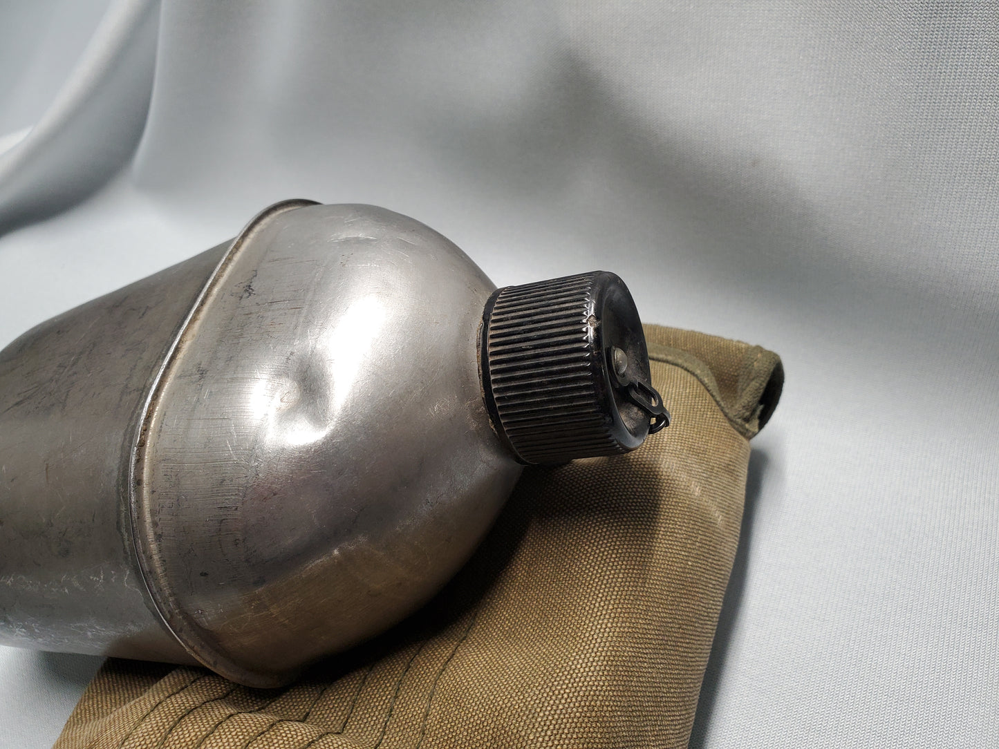 US Army 1940s Canteen