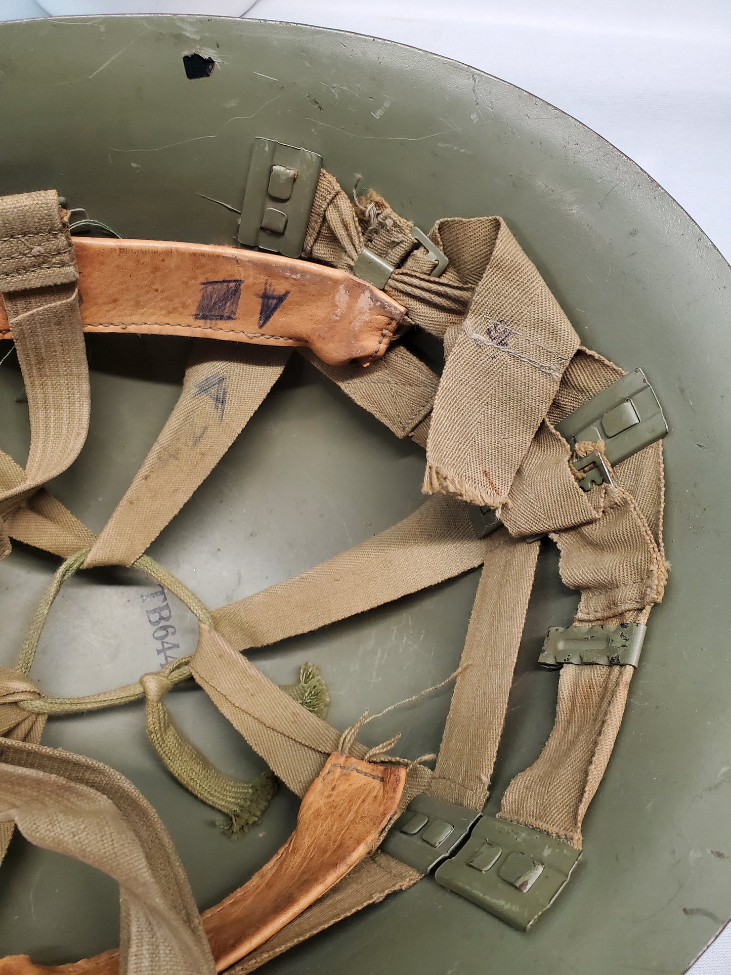 Yugoslavian NE44 Army Helmet II